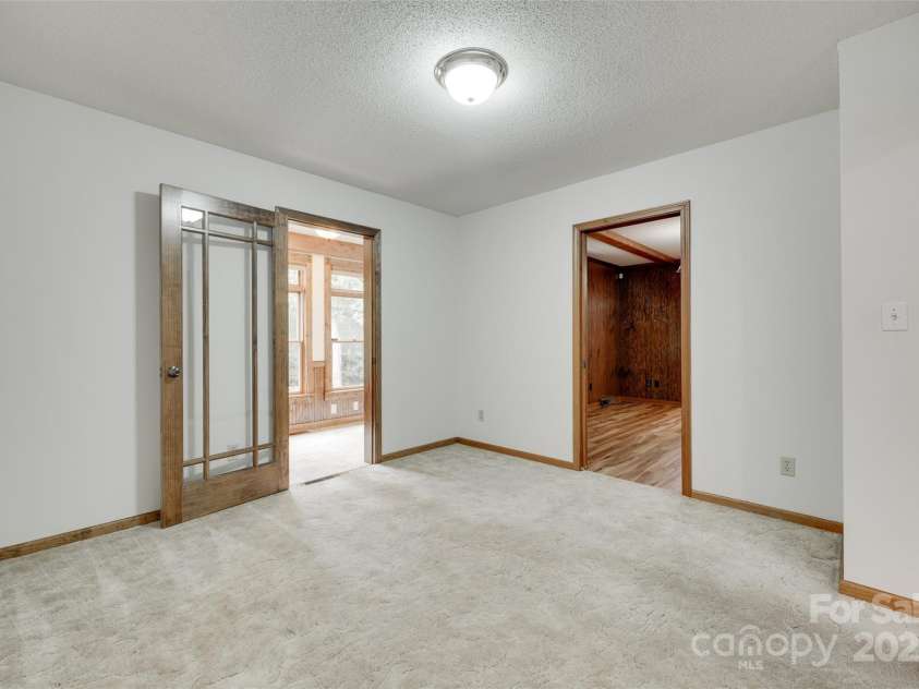 5530 Carter Court, Rock Hill, SC 29732.  MLS# CAR4277770, YatesRealty ID 25210. Dining