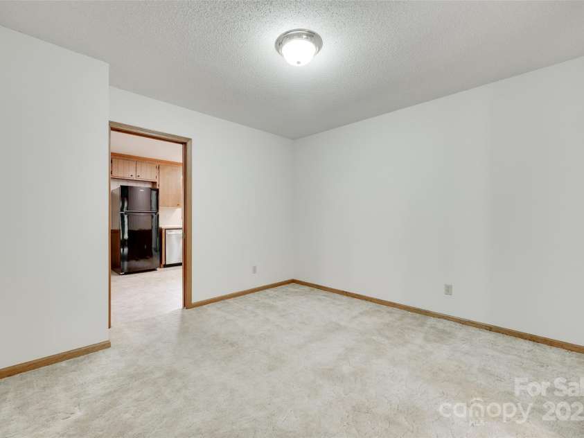 5530 Carter Court, Rock Hill, SC 29732.  MLS# CAR4277770, YatesRealty ID 25210. Dining