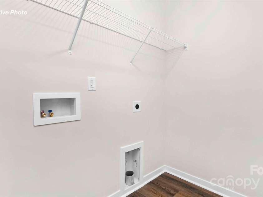 5136 Fireweed Court, Dallas, NC 28034.  MLS# CAR4277805, YatesRealty ID 25211. 