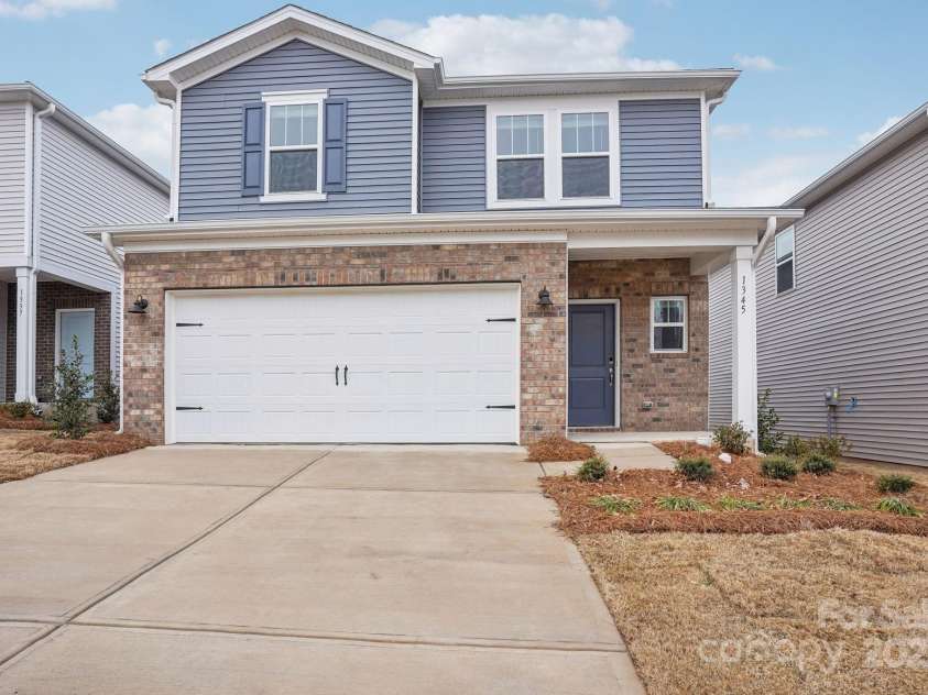 1265 30TH Street Lane, Conover, NC 28613.  MLS# CAR4324710, YatesRealty ID 25212. 