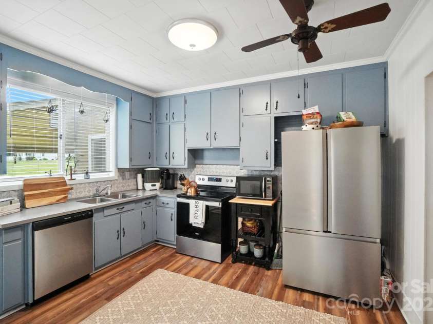 417 Williamson Street, Fort Mill, SC 29715.  MLS# CAR4277899, YatesRealty ID 25212. 