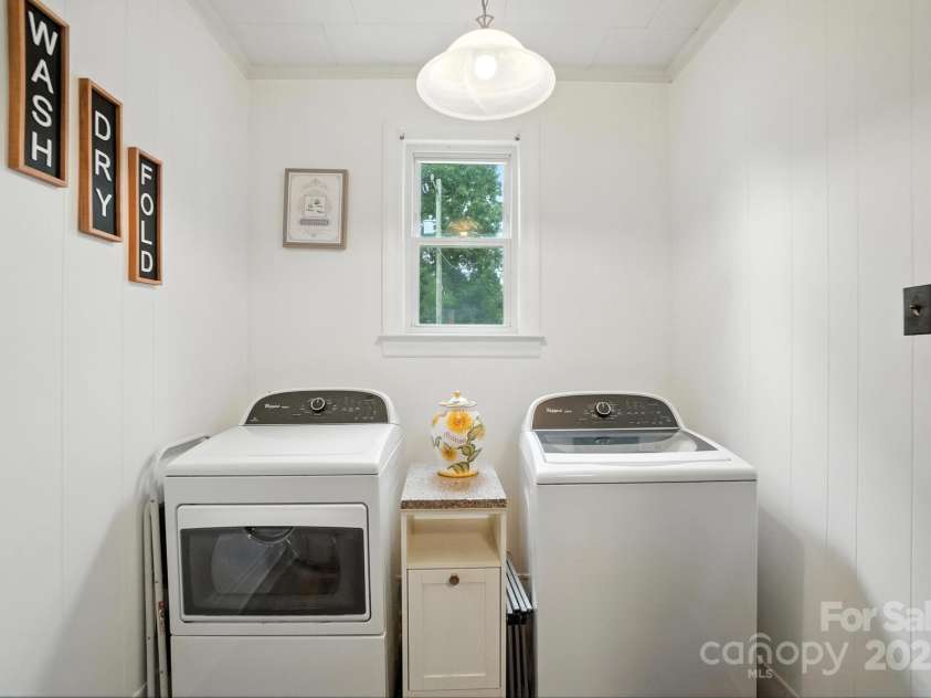 417 Williamson Street, Fort Mill, SC 29715.  MLS# CAR4277899, YatesRealty ID 25212. 