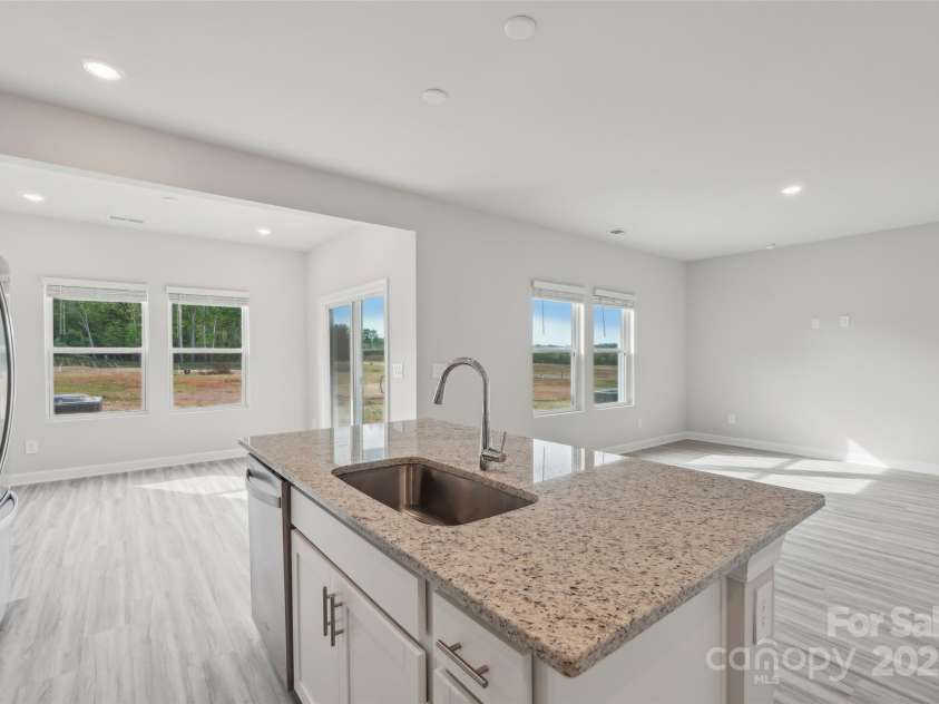 418 Luna Lane, Shelby, NC 28152.  MLS# CAR4332409, YatesRealty ID 25213. 