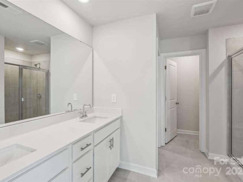 418 Luna Lane, Shelby, NC 28152.  MLS# CAR4332409, YatesRealty ID 25213. 