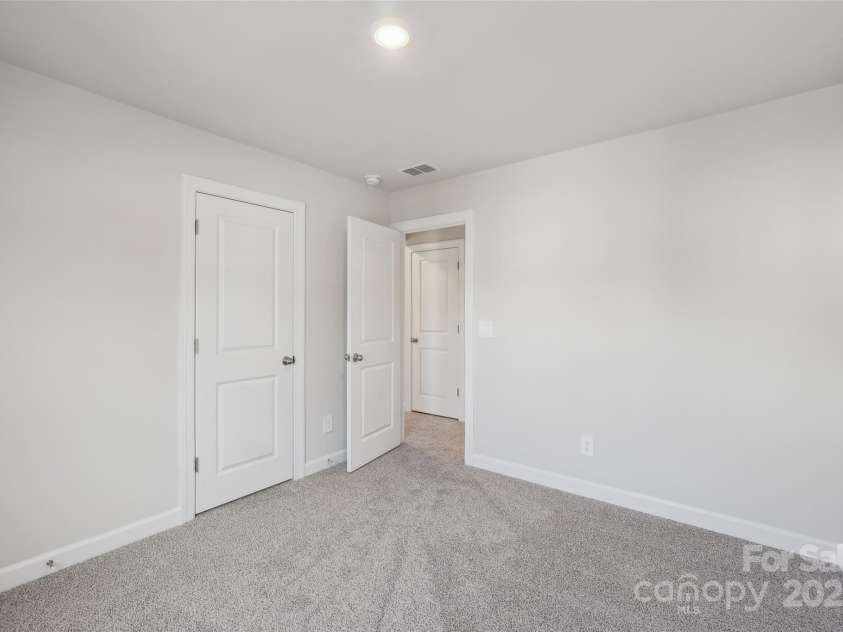 418 Luna Lane, Shelby, NC 28152.  MLS# CAR4332409, YatesRealty ID 25213. 