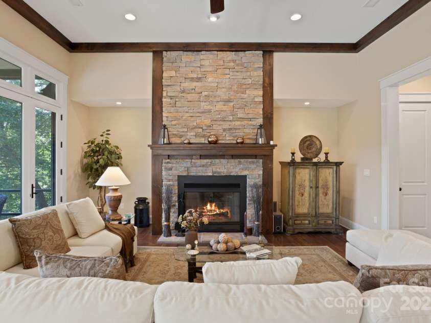 99 Macedonia Drive, Saluda, NC 28773.  MLS# CAR4279725, YatesRealty ID 25214. 