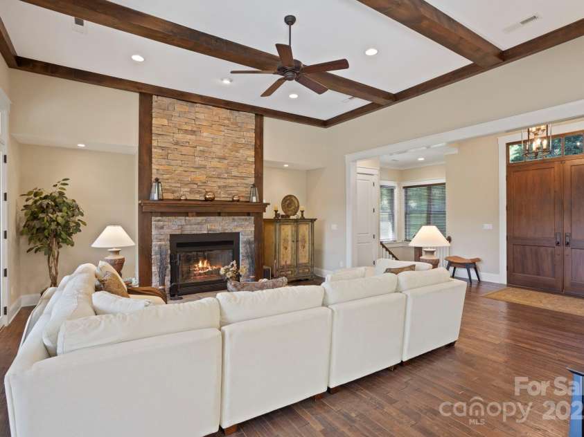 99 Macedonia Drive, Saluda, NC 28773.  MLS# CAR4279725, YatesRealty ID 25214. 