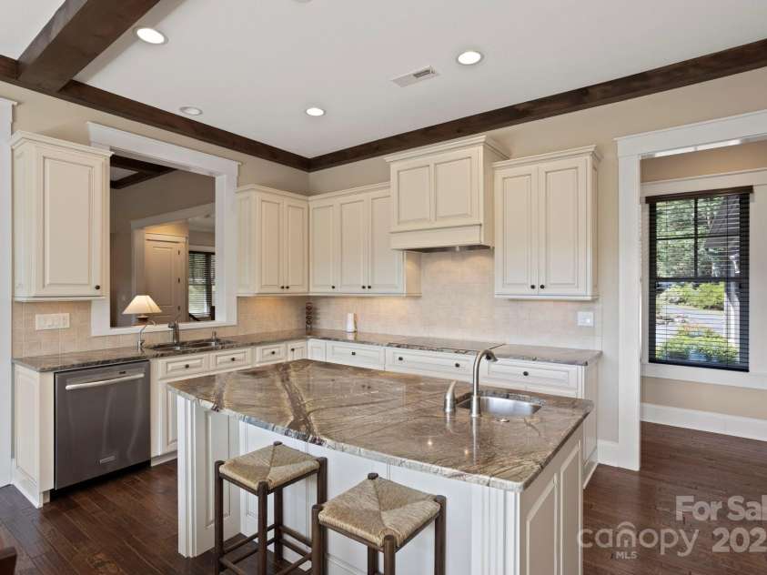 99 Macedonia Drive, Saluda, NC 28773.  MLS# CAR4279725, YatesRealty ID 25214. 