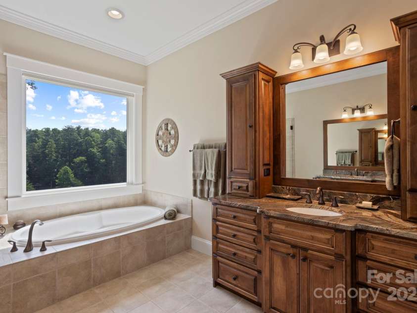 99 Macedonia Drive, Saluda, NC 28773.  MLS# CAR4279725, YatesRealty ID 25214. 