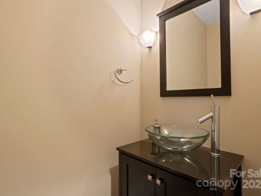 99 Macedonia Drive, Saluda, NC 28773.  MLS# CAR4279725, YatesRealty ID 25214. 