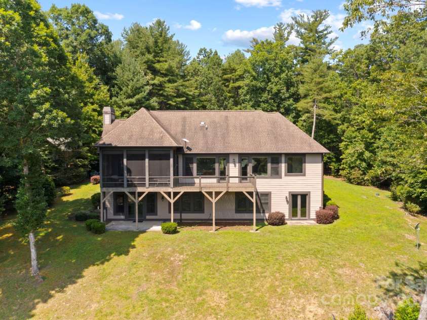 99 Macedonia Drive, Saluda, NC 28773.  MLS# CAR4279725, YatesRealty ID 25214. 