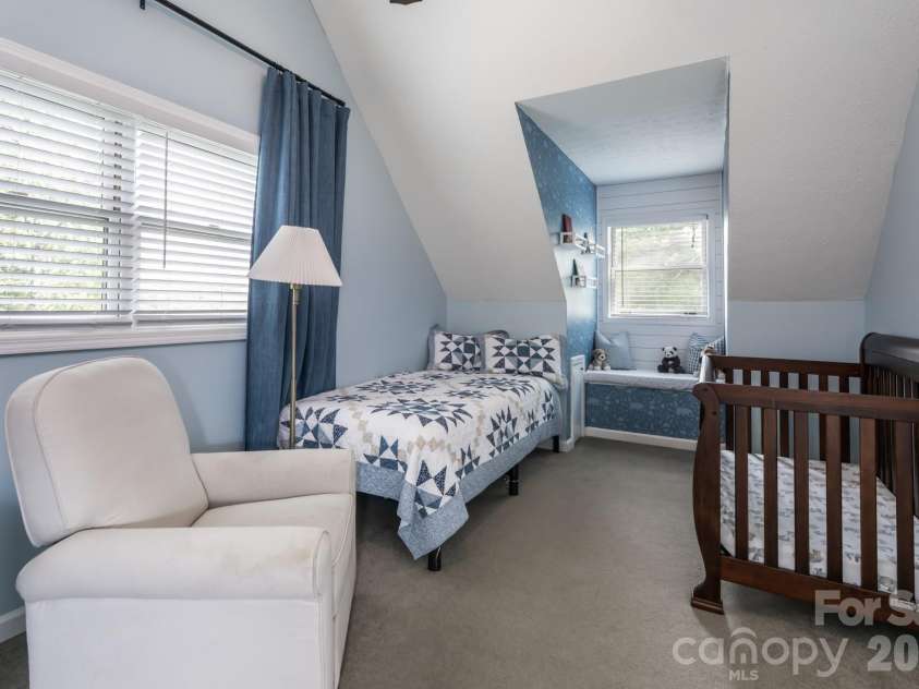 10 Terrapin Trail, Flat Rock, NC 28731.  MLS# CAR4381430, YatesRealty ID 25215. Upstairs bedroom 1