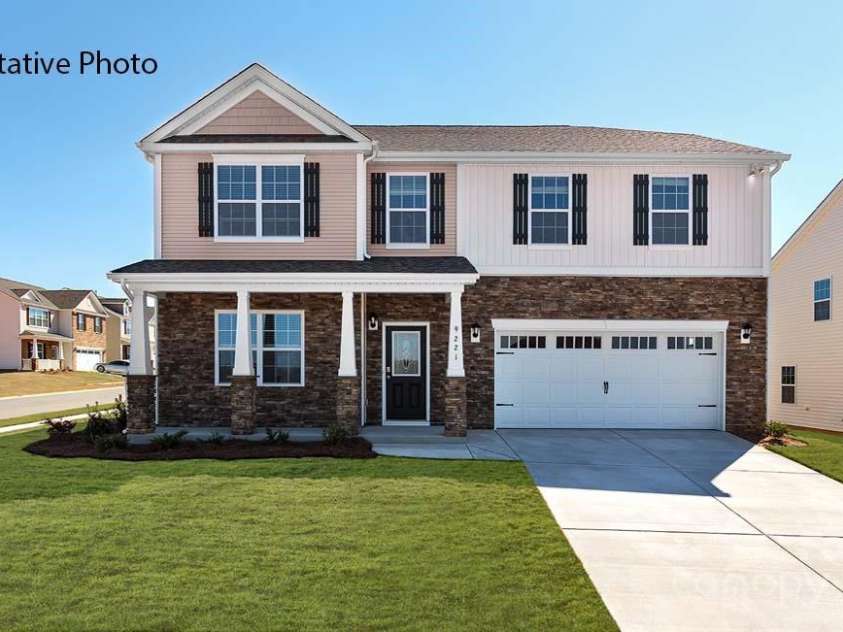 9223 Poquoson Drive, Gastonia, NC 28056.  MLS# CAR4278517, YatesRealty ID 25217. 