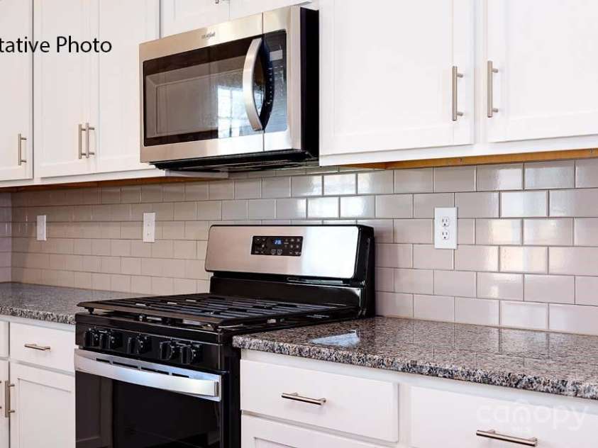 9223 Poquoson Drive, Gastonia, NC 28056.  MLS# CAR4278517, YatesRealty ID 25217. 