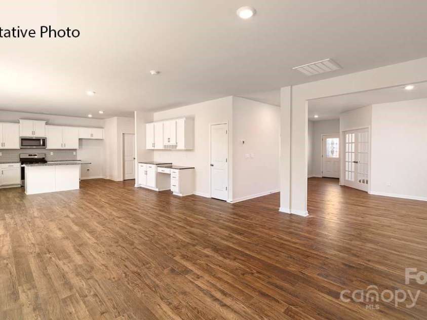 9223 Poquoson Drive, Gastonia, NC 28056.  MLS# CAR4278517, YatesRealty ID 25217. 
