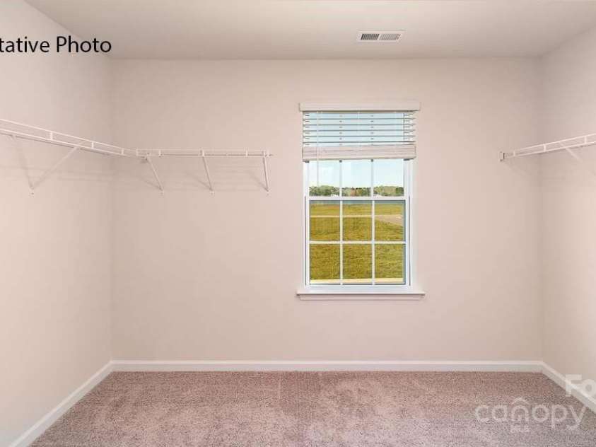 9223 Poquoson Drive, Gastonia, NC 28056.  MLS# CAR4278517, YatesRealty ID 25217. 