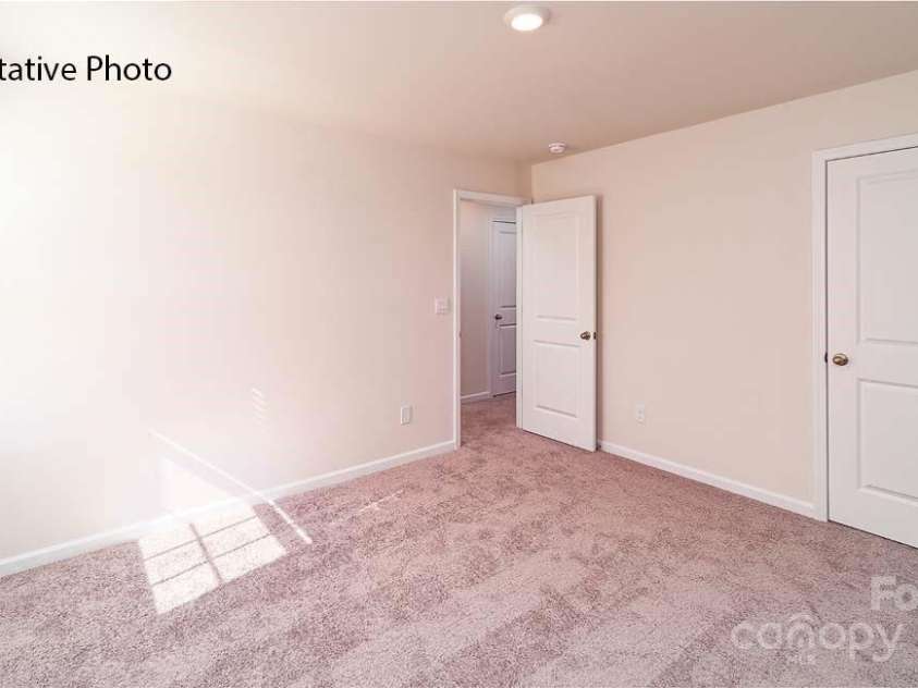 9223 Poquoson Drive, Gastonia, NC 28056.  MLS# CAR4278517, YatesRealty ID 25217. 