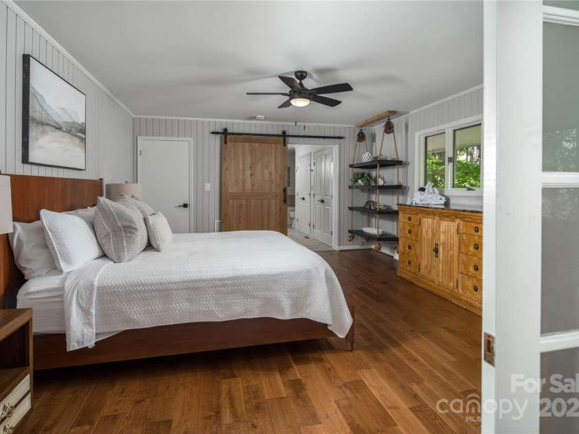 1648 Skyland Drive, Seven Devils, NC 28604.  MLS# CAR4279133, YatesRealty ID 25218. 