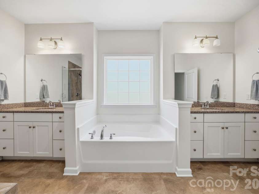 4198 Abernathy Place, Harrisburg, NC 28075.  MLS# CAR4378263, YatesRealty ID 25218. Primary Bathroom