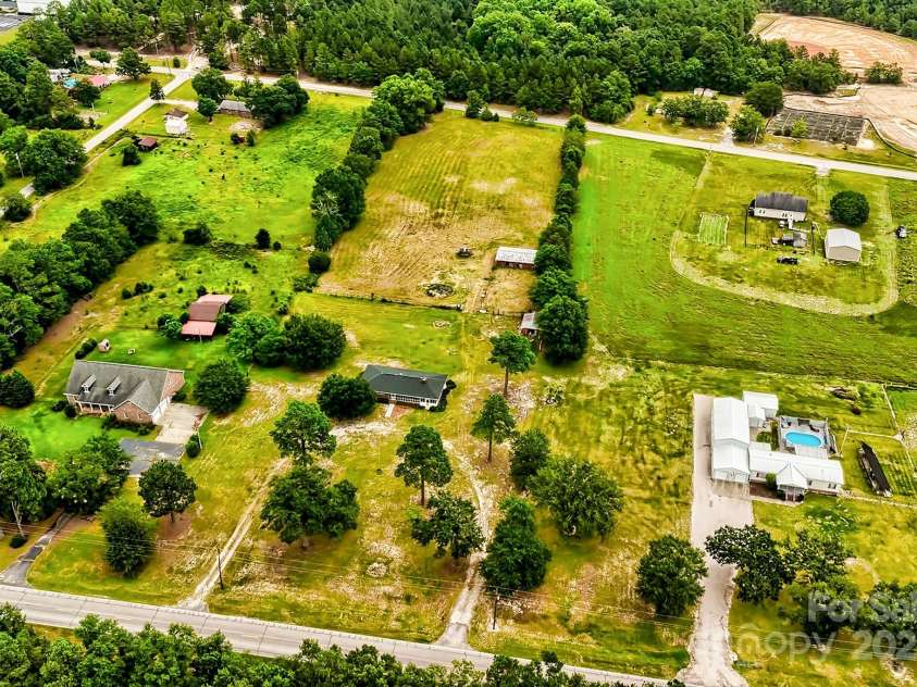 3194 Kershaw Highway, Westville, SC 29175.  MLS# CAR4280477, YatesRealty ID 25219. 