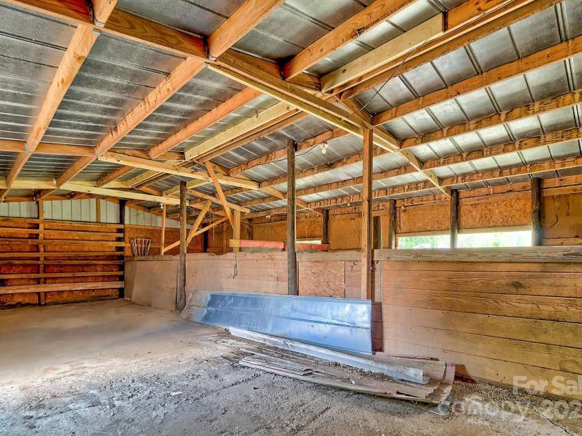 3194 Kershaw Highway, Westville, SC 29175.  MLS# CAR4280477, YatesRealty ID 25219. 