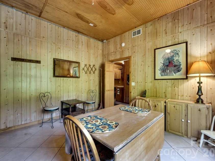 54 Barnwood Way, Whittier, NC 28789.  MLS# CAR4375692, YatesRealty ID 25220. 
