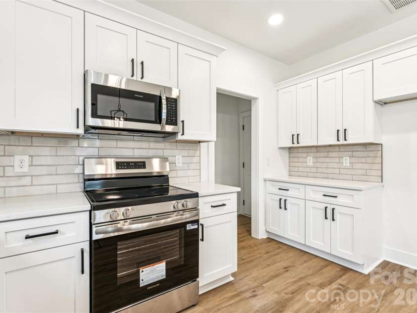 1508 Crawford Road, Rock Hill, SC 29730.  MLS# CAR4364519, YatesRealty ID 25222. 