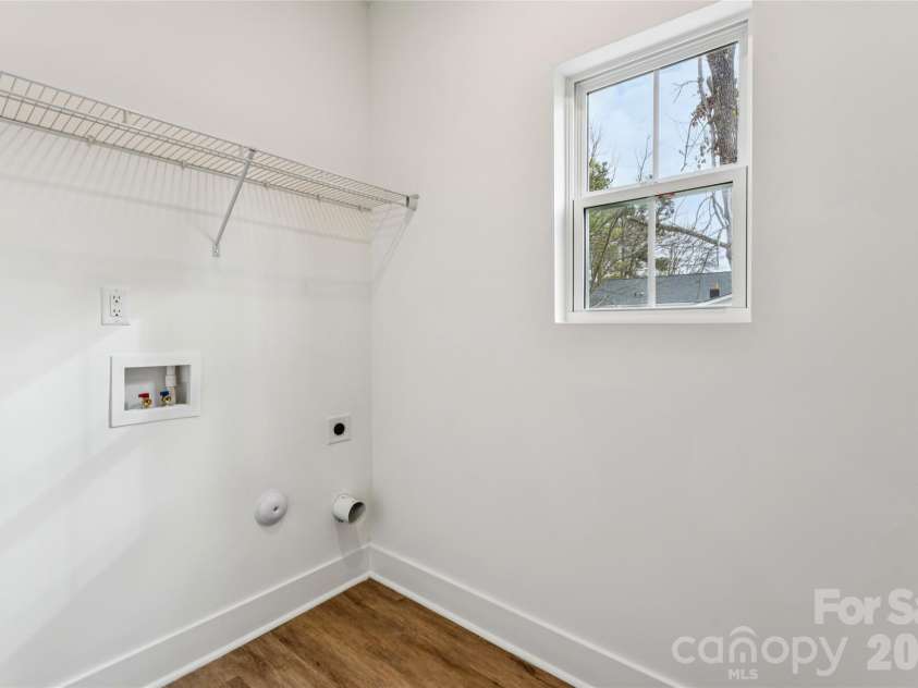 1508 Crawford Road, Rock Hill, SC 29730.  MLS# CAR4364519, YatesRealty ID 25222. 
