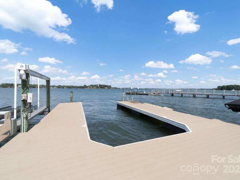 3394 Governors Island Drive, Denver, NC 28037.  MLS# CAR4273088, YatesRealty ID 25223. 