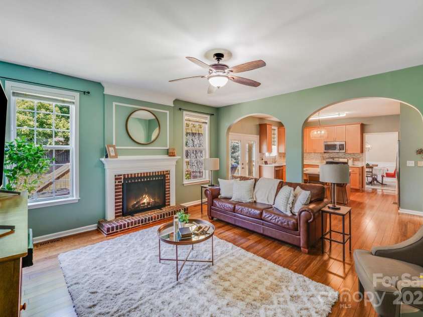4089 Bamborough Drive, Fort Mill, SC 29715.  MLS# CAR4276096, YatesRealty ID 25225. 