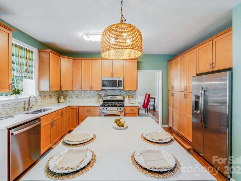 4089 Bamborough Drive, Fort Mill, SC 29715.  MLS# CAR4276096, YatesRealty ID 25225. 