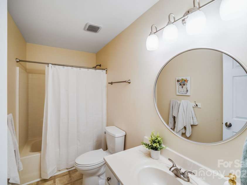 4089 Bamborough Drive, Fort Mill, SC 29715.  MLS# CAR4276096, YatesRealty ID 25225. 