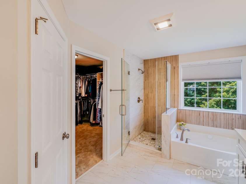 4089 Bamborough Drive, Fort Mill, SC 29715.  MLS# CAR4276096, YatesRealty ID 25225. 