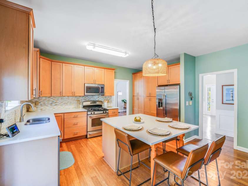 4089 Bamborough Drive, Fort Mill, SC 29715.  MLS# CAR4276096, YatesRealty ID 25225. 