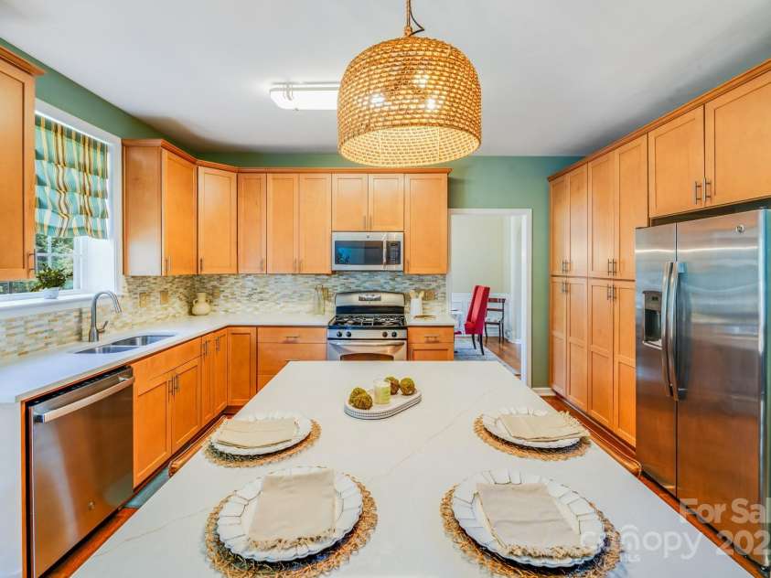 4089 Bamborough Drive, Fort Mill, SC 29715.  MLS# CAR4276096, YatesRealty ID 25225. 