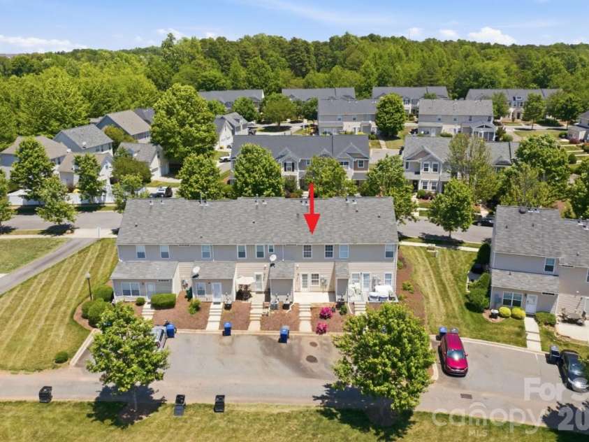 17747 Trolley Crossing Way, Cornelius, NC 28031.  MLS# CAR4378906, YatesRealty ID 25226. 