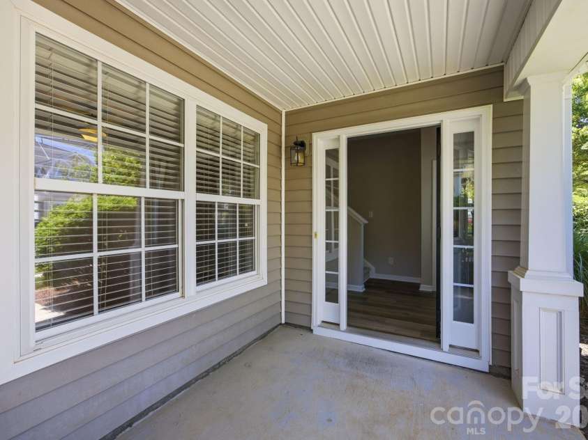 17747 Trolley Crossing Way, Cornelius, NC 28031.  MLS# CAR4378906, YatesRealty ID 25226. 