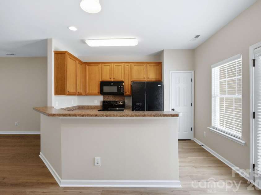 17747 Trolley Crossing Way, Cornelius, NC 28031.  MLS# CAR4378906, YatesRealty ID 25226. 