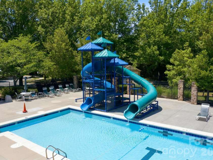 17747 Trolley Crossing Way, Cornelius, NC 28031.  MLS# CAR4378906, YatesRealty ID 25226. 