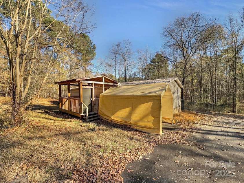 3215 Shadybark Trail, Catawba, SC 29704.  MLS# CAR4329918, YatesRealty ID 25226. 