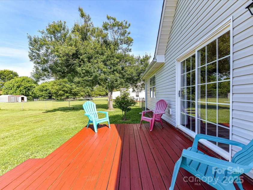 5105 Hampton Meadows Road, Monroe, NC 28110.  MLS# CAR4272847, YatesRealty ID 25227. 