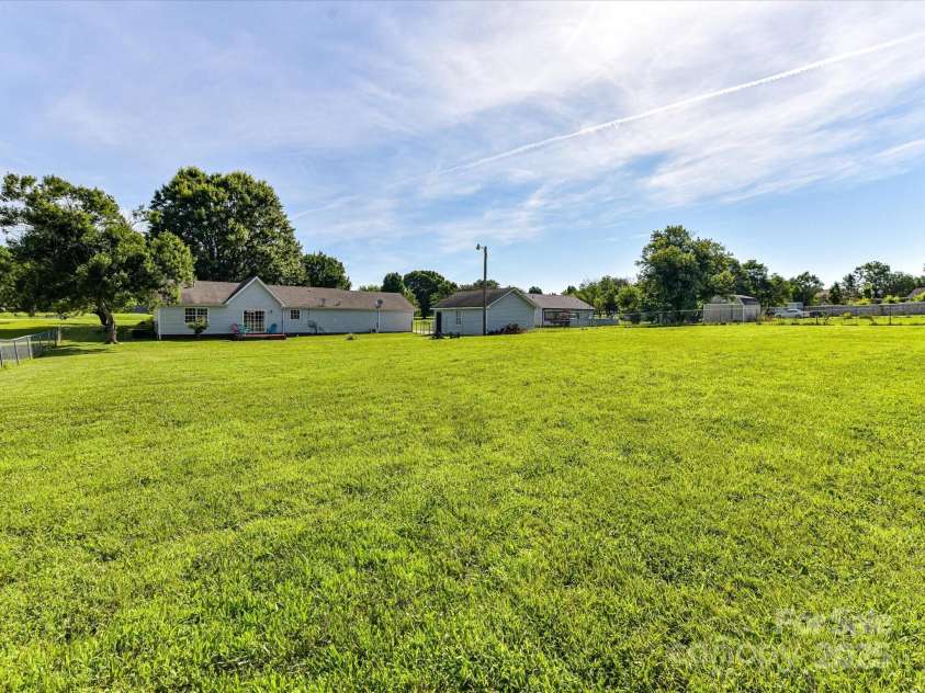 5105 Hampton Meadows Road, Monroe, NC 28110.  MLS# CAR4272847, YatesRealty ID 25227. 