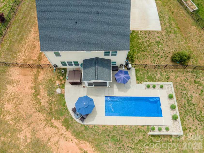 3774 Old Village Drive, Maiden, NC 28650.  MLS# CAR4381004, YatesRealty ID 25228. 