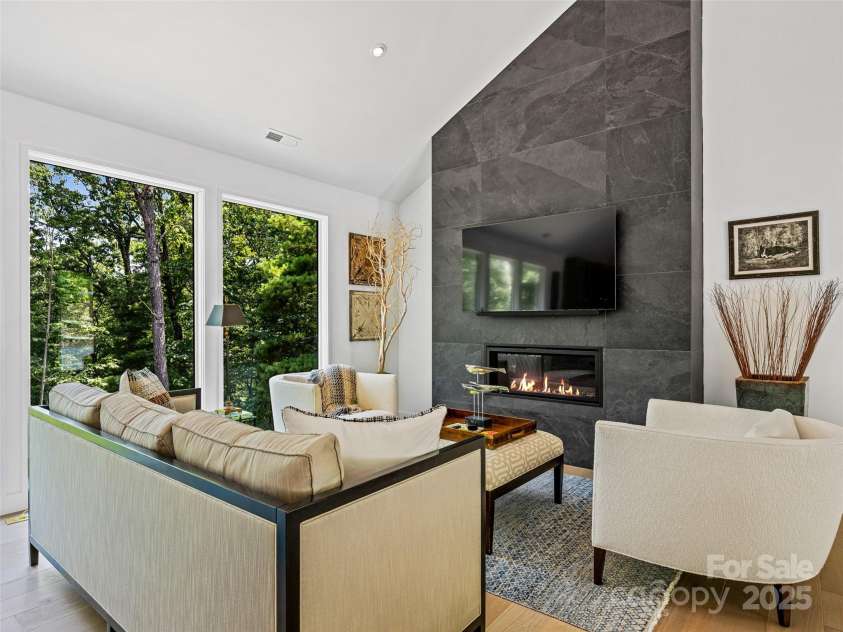 23 Haverhill Court, Flat Rock, NC 28731.  MLS# CAR4277775, YatesRealty ID 25229. 