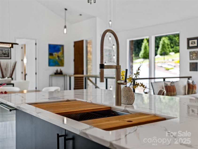 23 Haverhill Court, Flat Rock, NC 28731.  MLS# CAR4277775, YatesRealty ID 25229. 