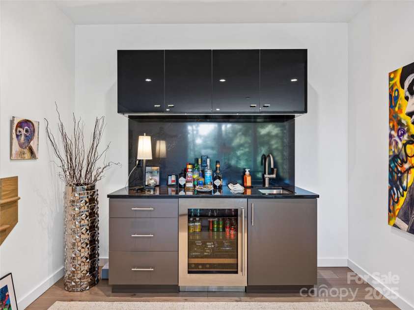 23 Haverhill Court, Flat Rock, NC 28731.  MLS# CAR4277775, YatesRealty ID 25229. 