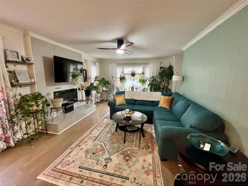 1459 Gregson Court, Rock Hill, SC 29732.  MLS# CAR4351593, YatesRealty ID 2523. Open floorplan