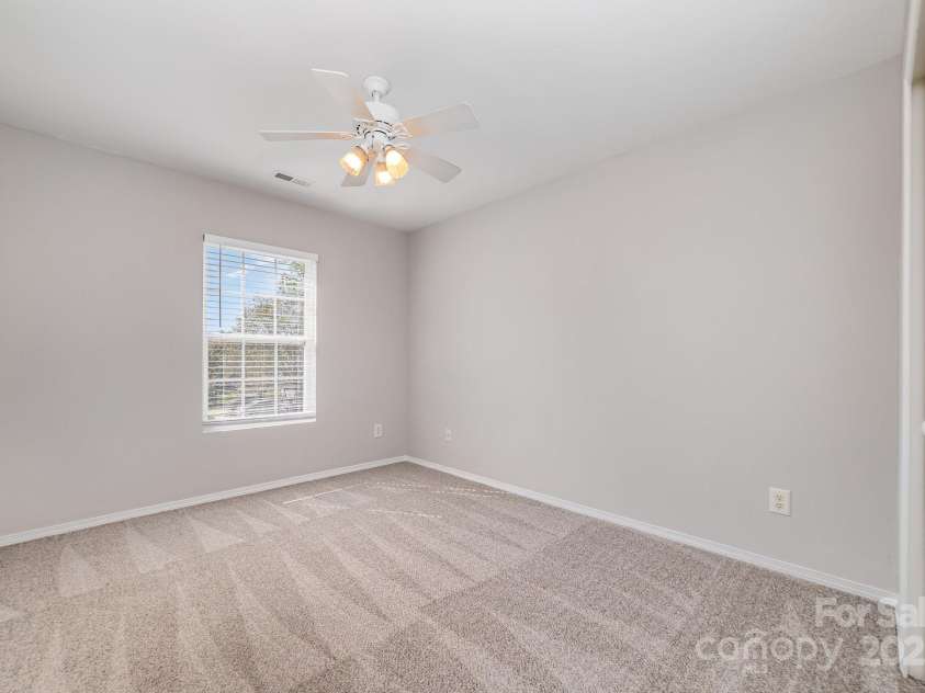 4803 Roxfield Lane, Charlotte, NC 28215.  MLS# CAR4189559, YatesRealty ID 2523. Second Bedroom