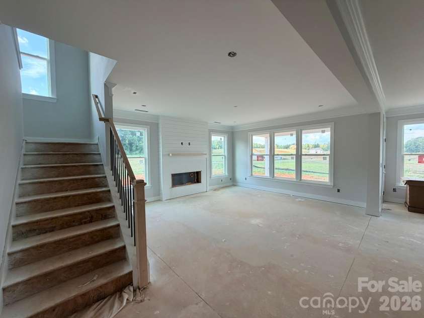 8012 James Query Road, Charlotte, NC 28227.  MLS# CAR4373107, YatesRealty ID 25230. Family Room