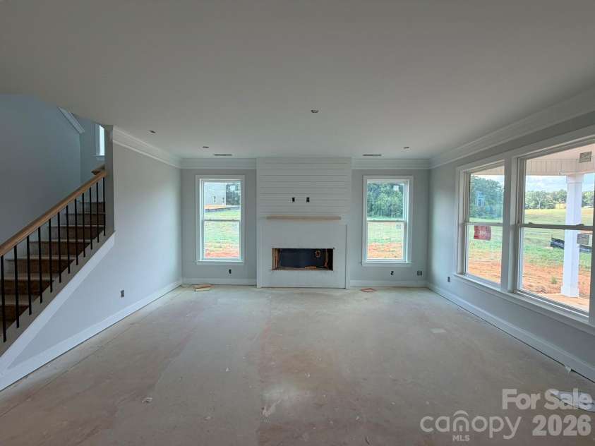 8012 James Query Road, Charlotte, NC 28227.  MLS# CAR4373107, YatesRealty ID 25230. Family Room